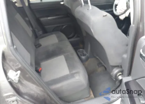 2015 Jeep Compass Sport из США, поврежденный, VIN 1C4NJCBA8FD124402